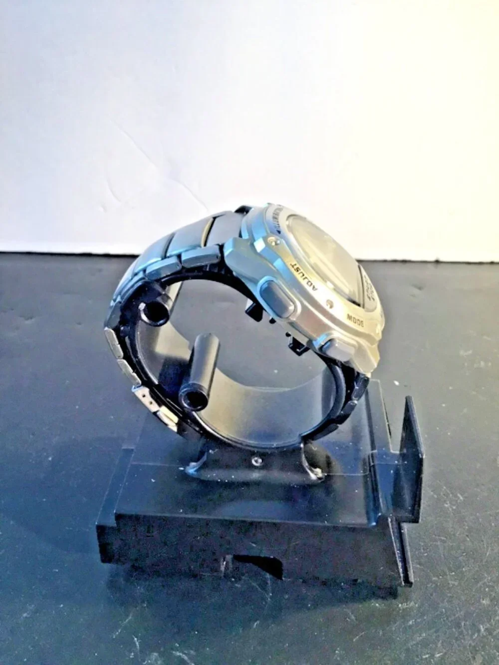 Casio Illuminator WR 100M – Model W‑756 – Stainless Steel Band==WORKS WELL==
